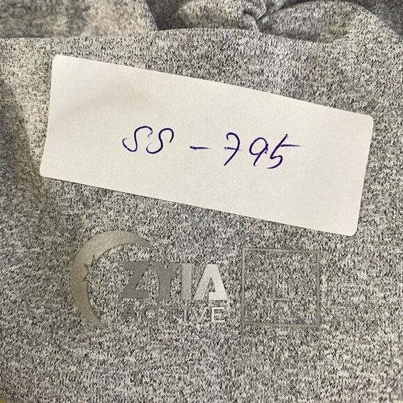 Zyia Active Booty Shorts Scrunch Gray Athletic Nylon Blend‎ Women's Large - Picture 2 of 7